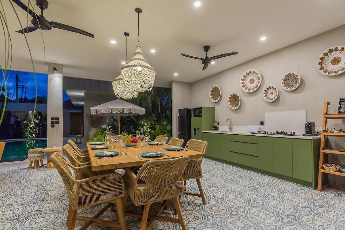 Villa Jazz 3Br 10M Pool Seminyak Indonesia