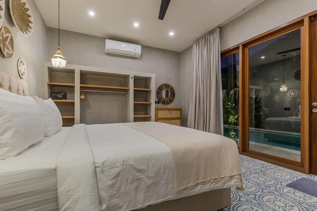 Villa Jazz 3Br 10M Pool Seminyak  Seminyak (Bali)