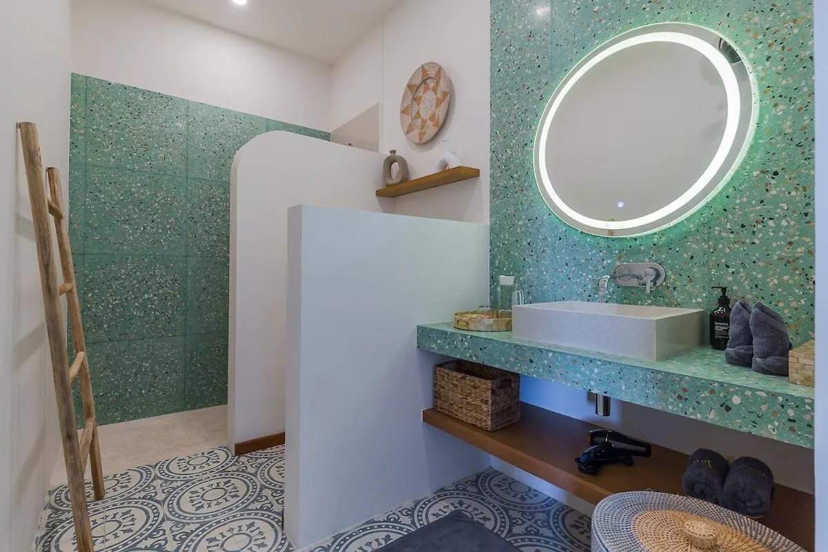 Villa Jazz 3Br 10M Pool Seminyak Indonesia