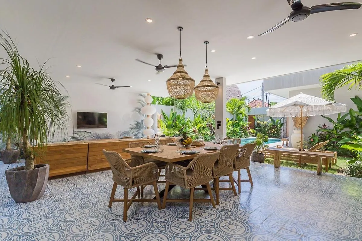 Villa Jazz 3Br 10M Pool Seminyak Indonesia